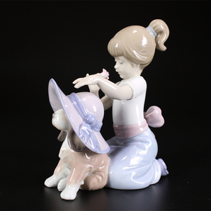 CE983 LLADRO 【リヤドロ】 磁器人形 美少女と子犬 置物／共箱付美品！ｈの画像2