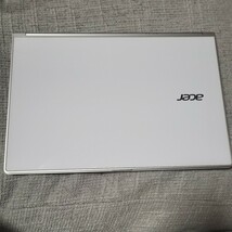 美品　極薄ノートパソコン acer aspire S7 -391 core i7 搭載 13.3inch _画像1