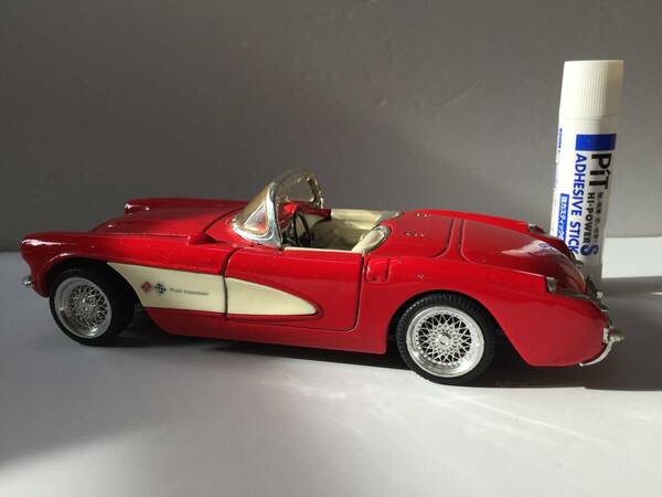 SS7708 シボレー コルベット　1957　CORBETTE USED UNDER LICENSE　1/24　赤