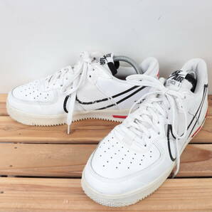 z1887 ナイキ エアフォース1 リアクト US8.5 26.5cm/白 ホワイト 黒 赤 NIKE AIRFORCE1 REACT メンズ スニーカー 中古の画像1