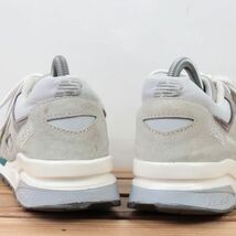 z1322【CM1600RC】ニューバランス US7.5 25.5cm/灰 グレー 白 ホワイト newbalance メンズ スニーカー 中古_画像4