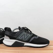 z1354【247】ニューバランス US10 28.0cm/黒 ブラック ダークグリーン系 newbalance メンズ スニーカー 中古_画像5