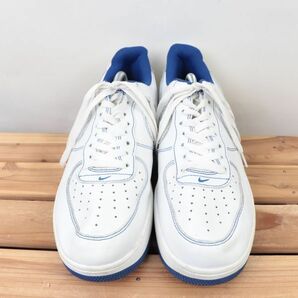 z1764 ナイキ エアフォース1 US9.5 27.5cm/白 ホワイト 青 ブルー NIKE AIRFORCE1 AF1 LOW メンズ スニーカー 中古の画像2