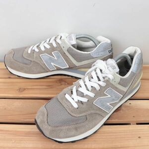 z1836【574】ニューバランス US9.5 27.5cm/灰 グレー 銀 シルバー 白 ホワイト newbalance メンズ スニーカー 中古