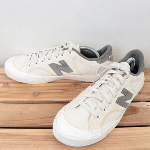 z2038【PROCTWG】ニューバランス US9 27.0cm/キナリ 灰 グレー オフホワイト newbalance メンズ スニーカー 中古