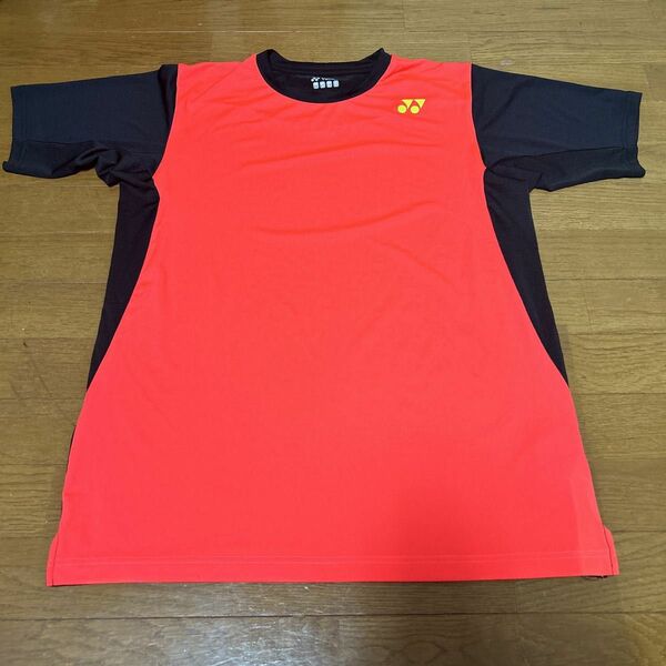 YONEX バドミントン 半袖Tシャツ　ユニフォームウェア