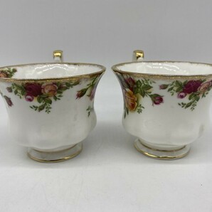 A4-842 ＊中古品＊ ロイヤルアルバート ＊ ROYAL ALBERT ＊ オールドカントリーローズ カップ＆ソーサー ペア 2客セット 洋食器の画像5