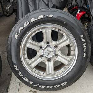 トヨタ ハイエース 200系 215/65R16 +35 7J 16インチ ナスカー ウェッズ？の画像4