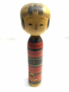 伝統こけし 鳴子系 昭二作 郷土玩具 伝統工芸 こけし高さ約18cm 民芸品 日本人形 /404 置物 インテリア 工芸品 桜井昭二