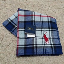 【未使用！送料無料！】POLORALPHLAUREN　ラルフローレンタオルハンカチ　紺×白チェックに中央赤ライン入り。一角大きめロゴ刺繍あり。_画像6