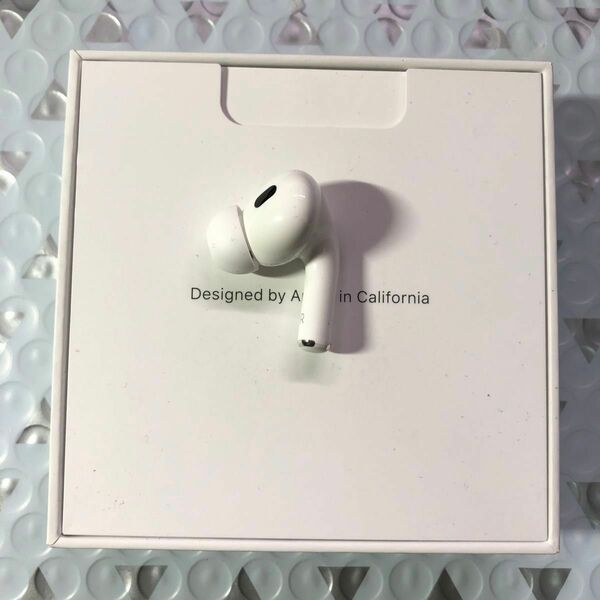 Apple AirPods Pro 第2世代　右側　右耳typeC充電