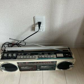 SHARP QT-77MKII（W）ラジカセ 昭和 レトロ ★ジャンク品★の画像2