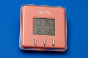 TANITA TT-550 (検索： タニタ デジタル 時計 ピンク 温湿度計 温度計 湿度計 TT - 550)