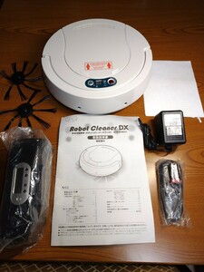 A1462　未使用　自走式掃除機　ロボットクリーナーデラックス/AIM−ROBO3　　付属品/リモコン/ACアダプタ/ドライシート3枚/回転ブラシ２点