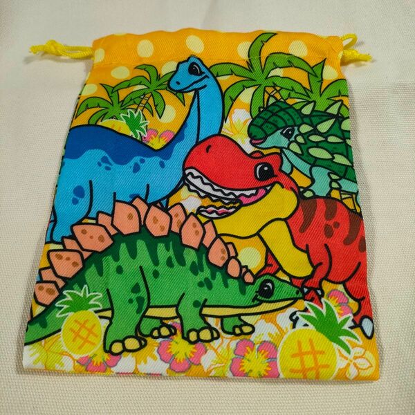 巾着 恐竜 ティラノサウルス スピノサウルス ブラキオサウルス 子供 キッズ コップ袋などに 巾着袋