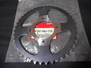  Honda Super Cub C50 original rear sprocket 42 number unused scratch . scrub equipped year unknown at that time thing long-term keeping goods 41201-GBJ-710