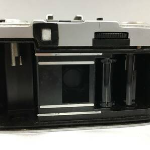 ジャンク品 OLYMPUS-PEN EE-3 オリンパスペン 1:3.5 f=28mm フィルムカメラ コンパクトカメラ ボディのみ ブラック×シルバーの画像5