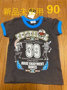 新品未使用　キッズ　ベビー　男の子　半袖　半袖Tシャツ　Tシャツ　グレー　90 ワッペン　ガイコツ　