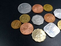 世界貨幣12枚 硬貨 レバノン アルゼンチン レソト王国 セーシェル オーストリア ブルガリア ポルトガル トンガ クロアチア 香港 などコイン_画像2