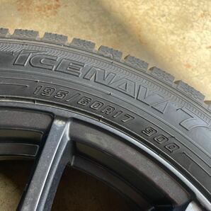 【新品同様】ライズ ロッキー ハイブリッド スタッドレス 4本 195/60R17 PCD100 5H 6J オフセット40 ハブ径73mm イボ付き バリ山の画像9