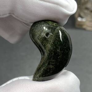 【トップクラス】ネパール ガネッシュヒマール産 ヒマラヤ水晶 勾玉 約8.8g 1108