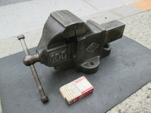 t818*KN box type vise clasp width 100mm