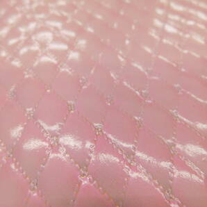 【1円スタート！！】エナメル革 型押し キルティング ピンク 約50ds 1.4mm厚 レザークラフト 材料 本革の画像1