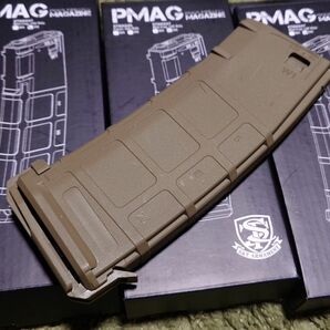 [1個価格]S&T PMAG M4用 スプリング式 140連マガジン スタンダード スカーL SCAR-L系 他 DE TAN