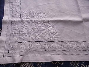 75×75cm* unused * hand made [ tablecloth * napkin 2 sheets attaching ] white flax cloth . white embroidery 