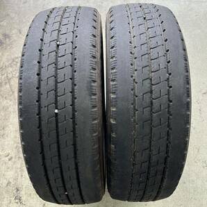 BRIDGESTONE ブリヂストン LTタイヤ 205/60R17.5 111/109N LT トラック 2トン ライトトラック DURAVIS R207 2022年製の画像1