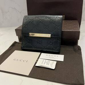 グッチ　GUCCI 財布　二つ折り　折り財布　シマレザー　レディース