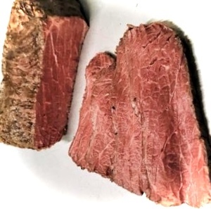 [ high class shop. pair ]^_^/ roast beef [ vacuum low temperature cooking ] 500g and more. vacuum pack prompt decision in case 2 pack delivery! low temperature cooking . moist soft ^_^/