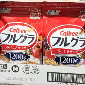 カルビー フルグラ 1200ｇ入り 6袋　コストコ