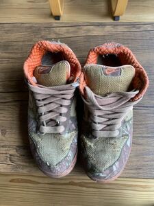 NIKE DUNK LOW PRO SB Reese Forbes HUNTER