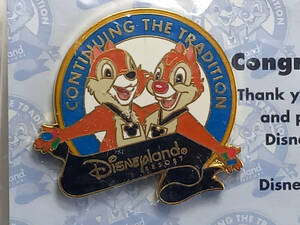 ● 海外レアピン　Disney pin チップ&デールピン　CONTINUING THE TRADITION