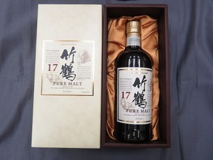 0415y2 ニッカ 竹鶴 17年 ピュアモルト ウイスキー 700ml 未開栓 古酒