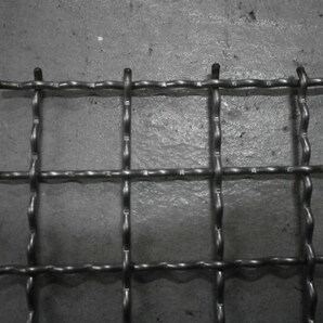 焼 網 ・１５m/m目 × 線径２．５φ ステンクリンプ金網 の画像4
