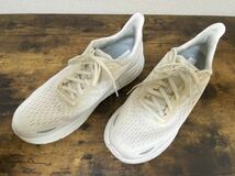 至極のクッション性！HOKA ONE ONE CLIFTON8 allwhite 9.5D / ホカオネオネ クリフトン8 オールホワイト 27.5 _画像5