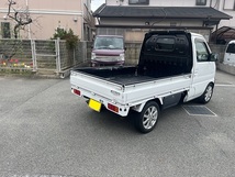 キャリートラック5MT/4WD　二度と出てこない低走行快適装備仕様　車検付き　_画像4