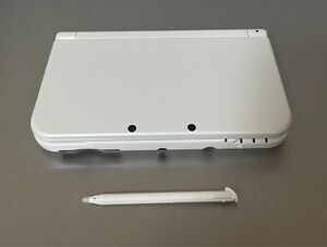 美品　Newニンテンドー3DS LL パールホワイト