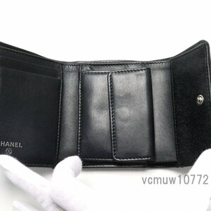 近年モデル希少美中古■CHANEL 28番台 ボーイシャネル SV金具 レザー 3つ折り財布 シャネル■0328at27885の画像4