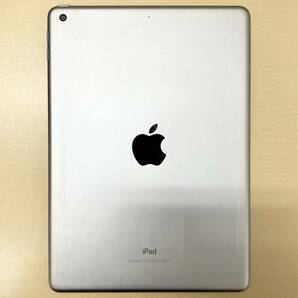 【動作確認済み】 Apple iPad 第5世代 32GB スペースグレイ Wi-Fiモデル MP2F2J/A A1822 アップル タブレット アイパッド 中古品の画像5