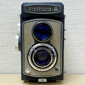 【動作未確認】 Yashica-A 二眼 カメラ Yashikor 1:3.5 ヤシカ アナログ レトロ コレクション ヴィンテージ ジャンク扱い 保管品 中古の画像4