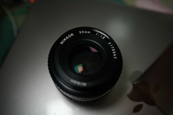 NIKKOR Nikon ニコン　50mm F1.8 AIS MF 美品 カメラレンズ　fマウント 保存用型箱おまけ