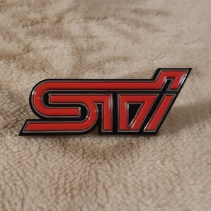 VM レヴォーグ STIスポーツ 後期 純正 フロントグリル用 STI エンブレム 93013VA200 送料120円～の画像1