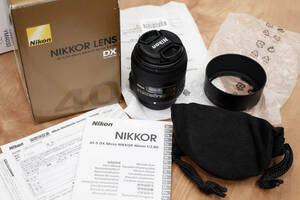 AF-S DX Micro NIKKOR 40mm f/2.8G　ケース　フード　ポーチ　説明書