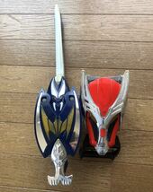 プラデラ 龍召機甲 ドラグバイザー ＋ 翼召剣 ダークバイザー ２点セット　ジャンク　仮面ライダー龍騎_画像1