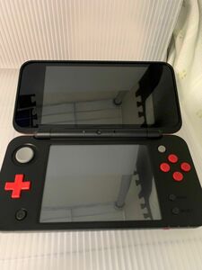 Newニンテンドー2DS LL マリオカート7パック レッド ブラック 本体