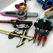 IZU 【ジャンク品】 仮面ライダー 他 特撮系 玩具 まとめ売り いろいろ セット まとめて ※箱無し 〈042-240419-AS-19-IZU〉_画像2