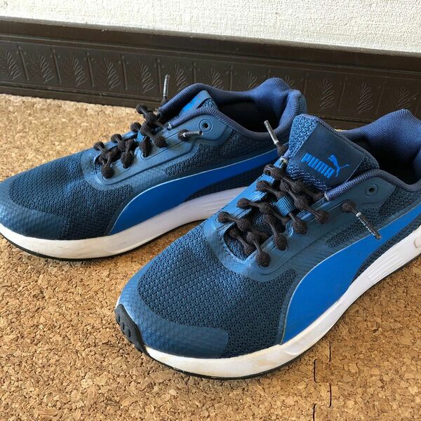 PUMA スニーカー 24 値下げ